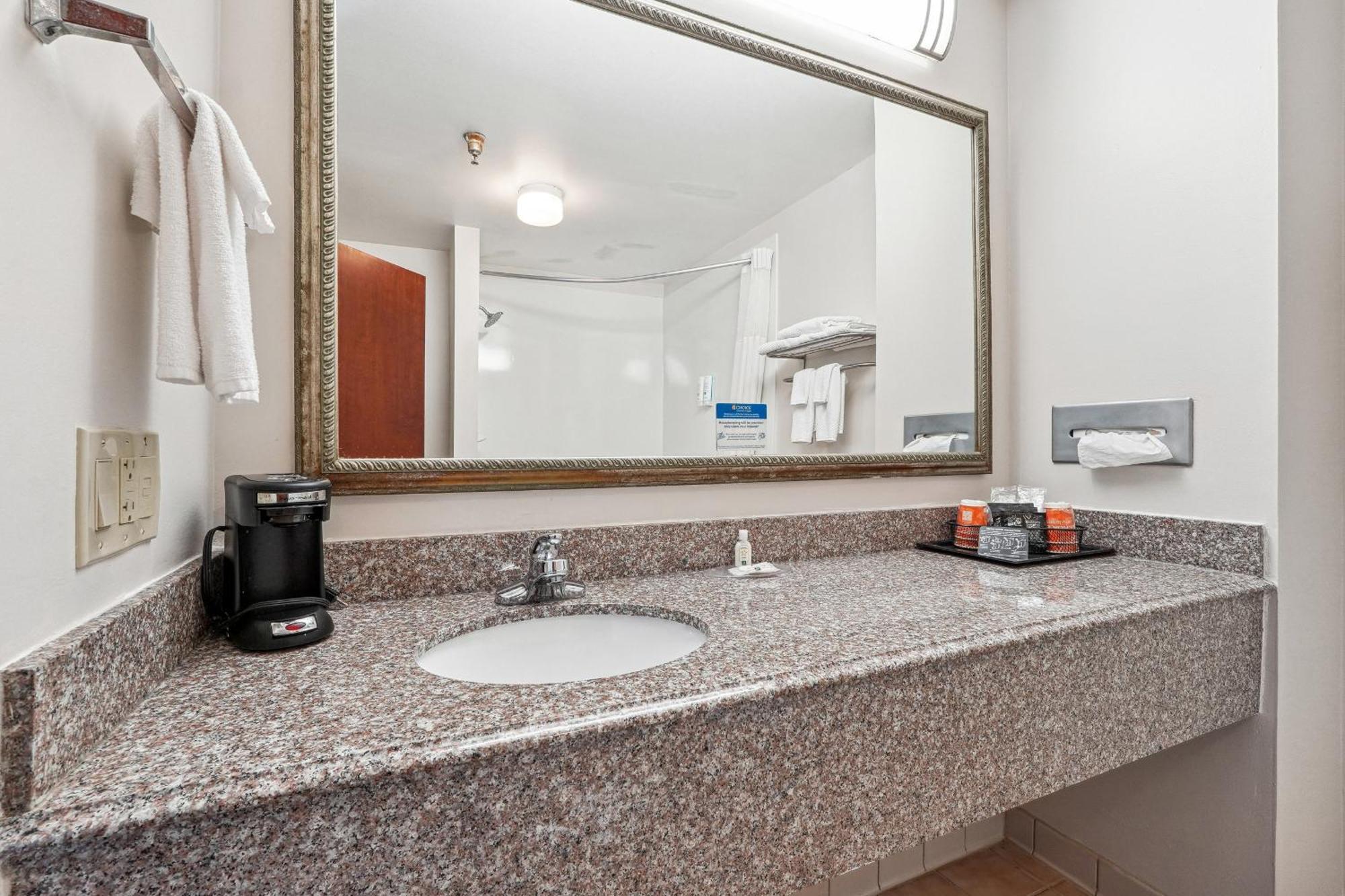 Quality Inn & Suites Dawsonville Eksteriør bilde