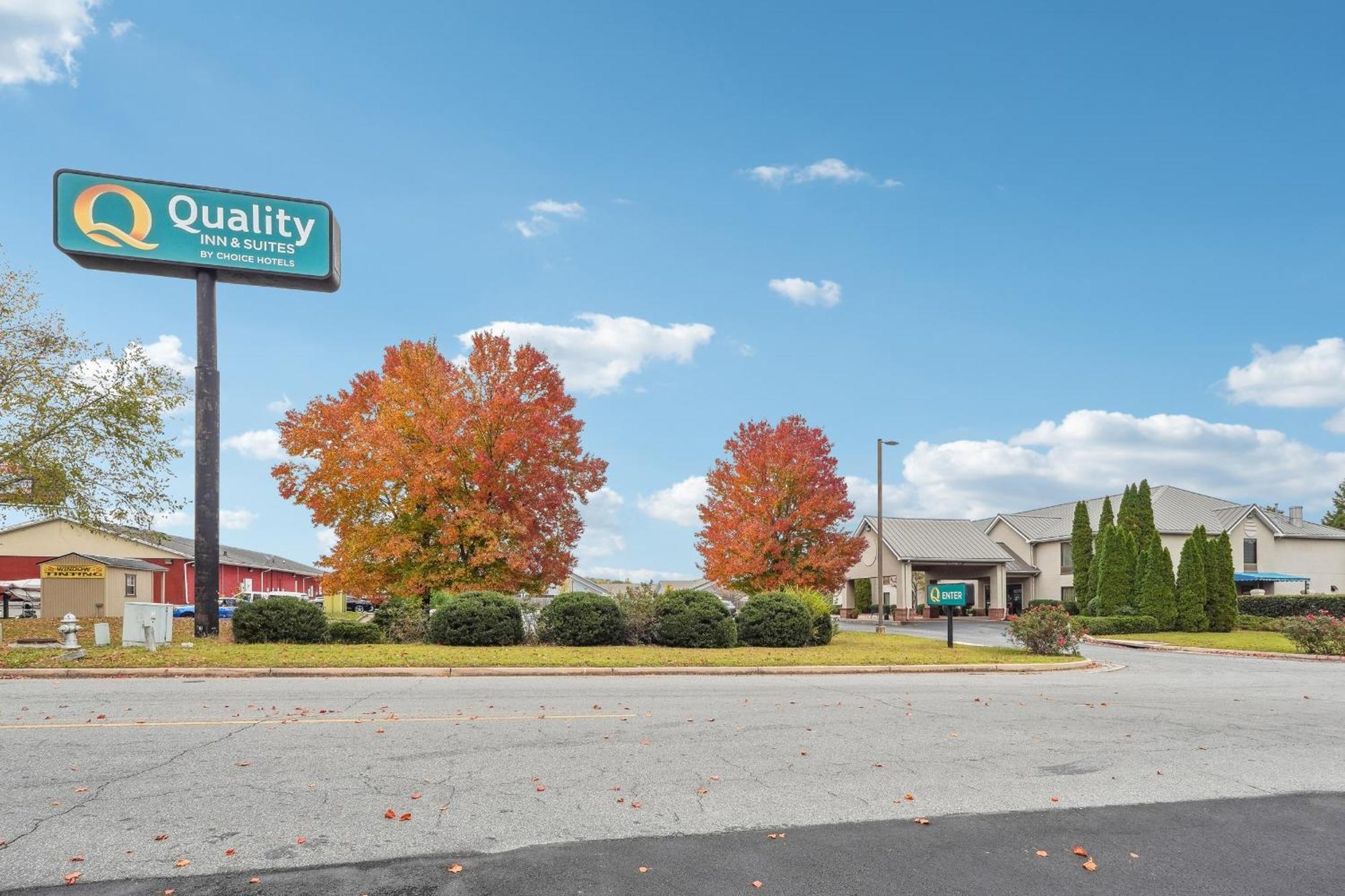 Quality Inn & Suites Dawsonville Eksteriør bilde
