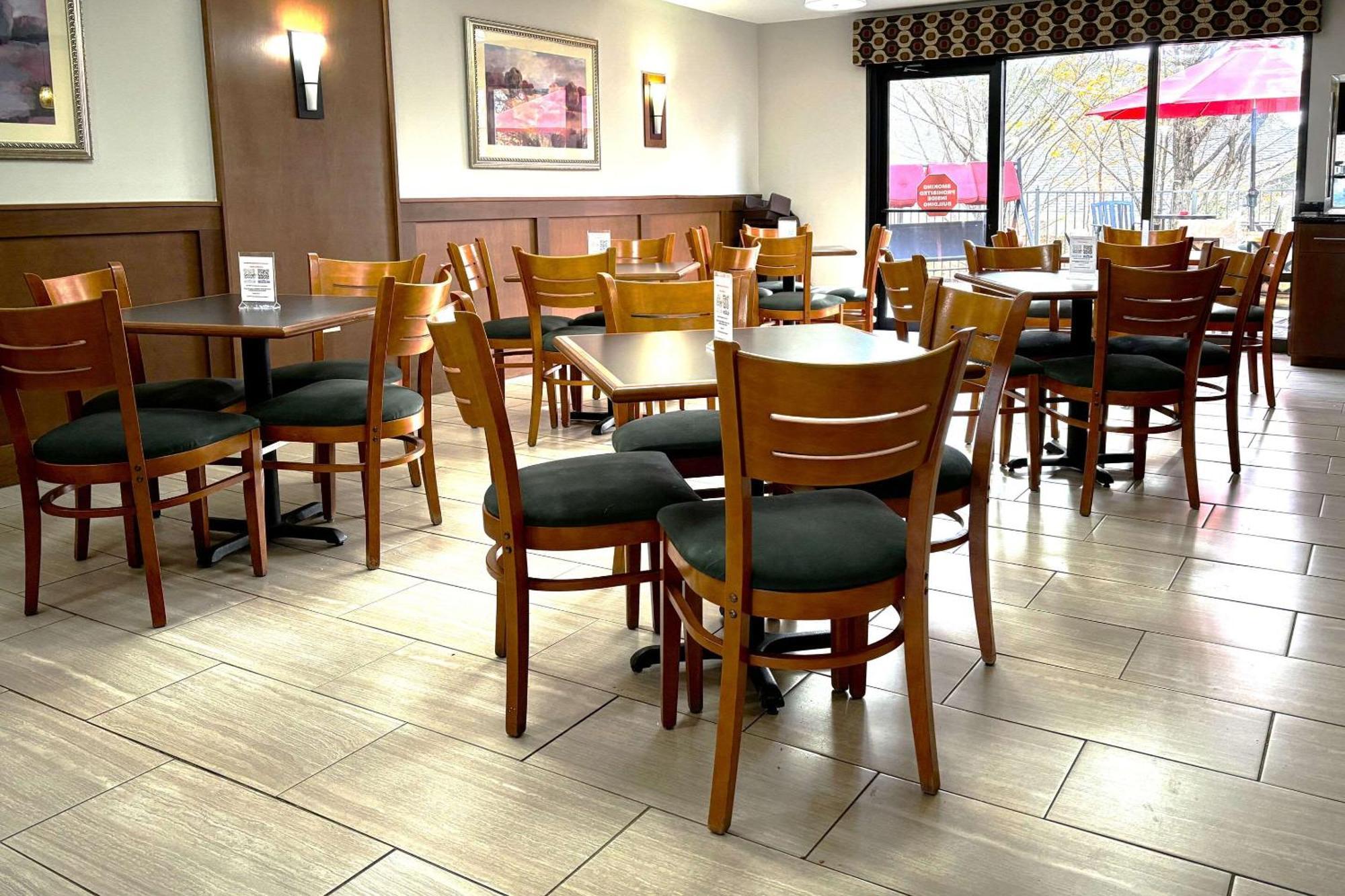 Quality Inn & Suites Dawsonville Eksteriør bilde